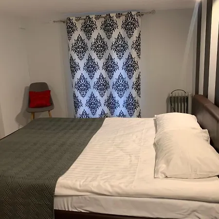 Modern-style Flat 2 *